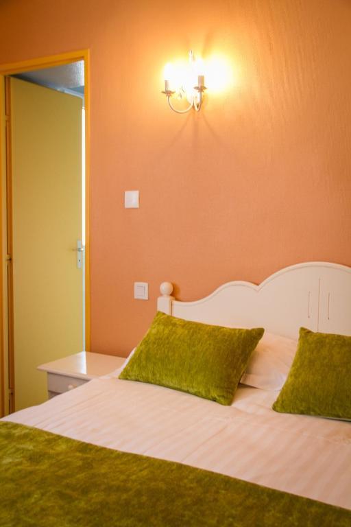 Les Hirondelles Hotel Les Sables-d'Olonne Ruang foto